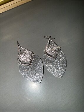 Sparkling Silver Leaf Drop Earrings - Women Jewelry